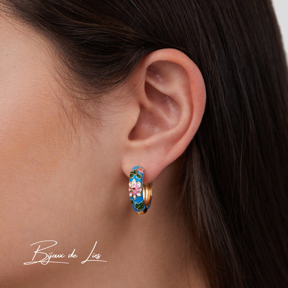 Boucles d'oreilles fleurs en or