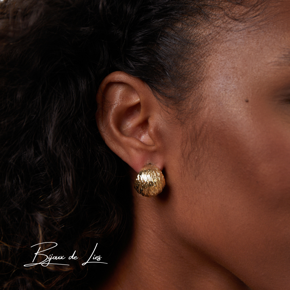 Boucles d'oreilles vagues en or