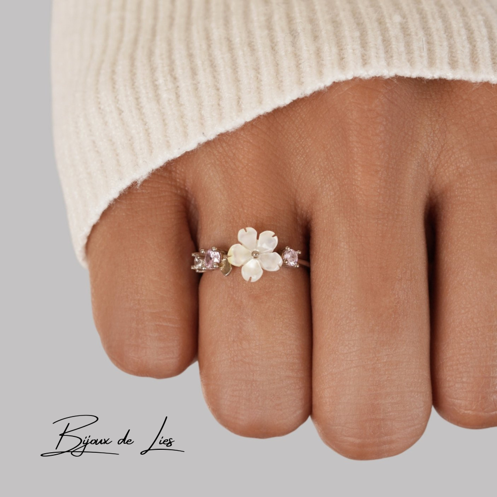 Bague en cristal fleur de cerisier