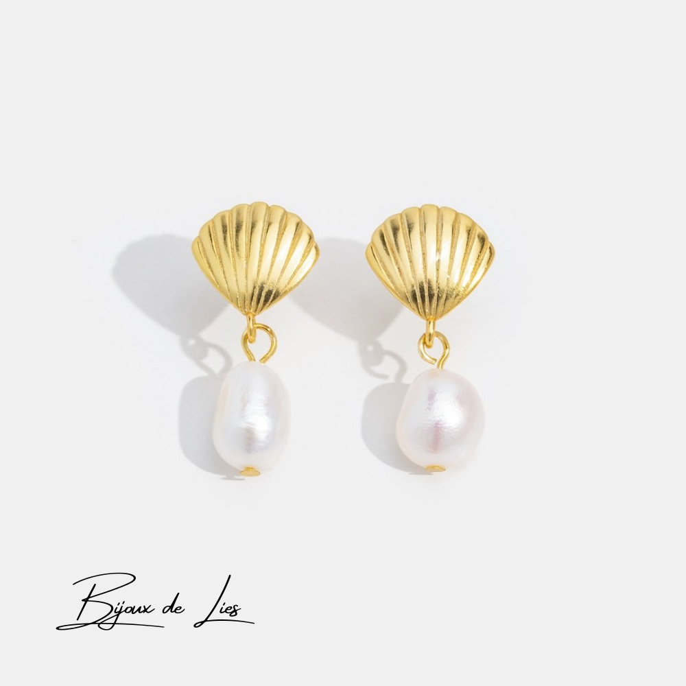 Boucles d'oreilles perle d'eau douce et coquillage d'or